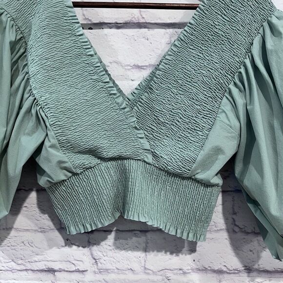 Zara Size Medium Teal Puff Ballon Sleeve V Neck Ruched Cropped Top Stretchy - Picture 4 of 11